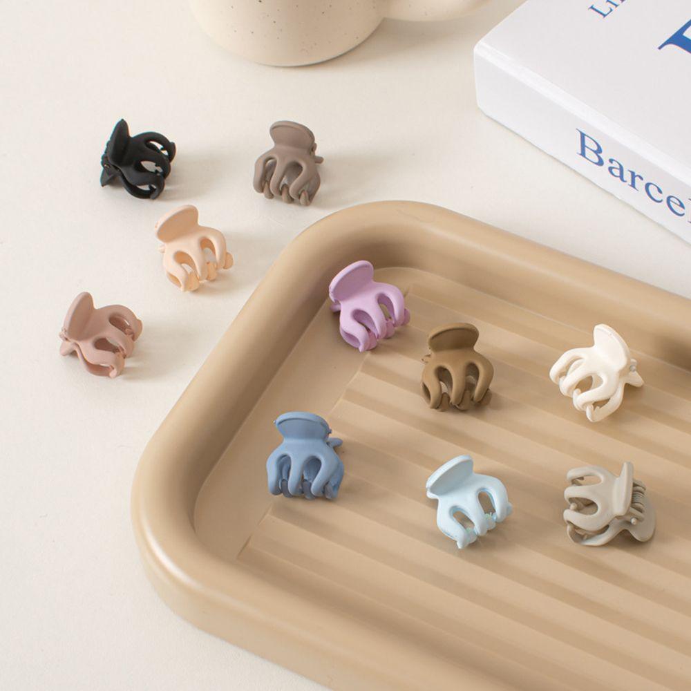 

Однотонная повседневная маленькая заколка для волос в корейском стиле, мини-заколка для волос, женские аксессуары для волос