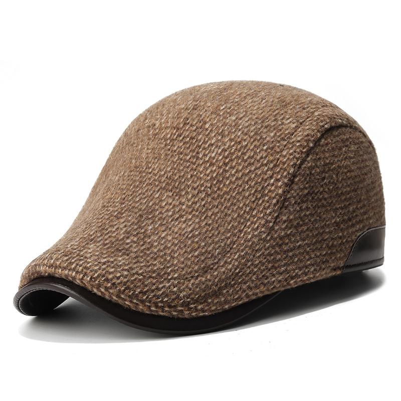 Winter Forward Cap Cold-Proof Retro Cap Sun Hat for Middle-Aged Thick Warm Velvet Riding Ear Protection Cap