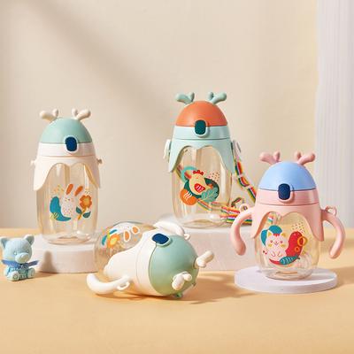 Tasse à paille en forme de bois de cerf de dessin animé mignon de 350 ml avec poignée, belle tasse à paille d'été pour enfants, verre à eau pour bébé