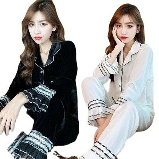 Women's Gold Velvet Pajamas Suit: Sexy Korean Style, Long Sleeves, for Spring, Autumn, Winter.