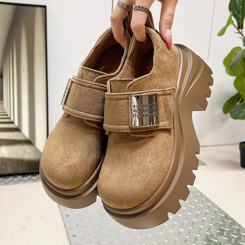Small Man Increases Height, Thick-soled Retro Women's Autumn New Big Head and Small Leather Shoes Are Versatile