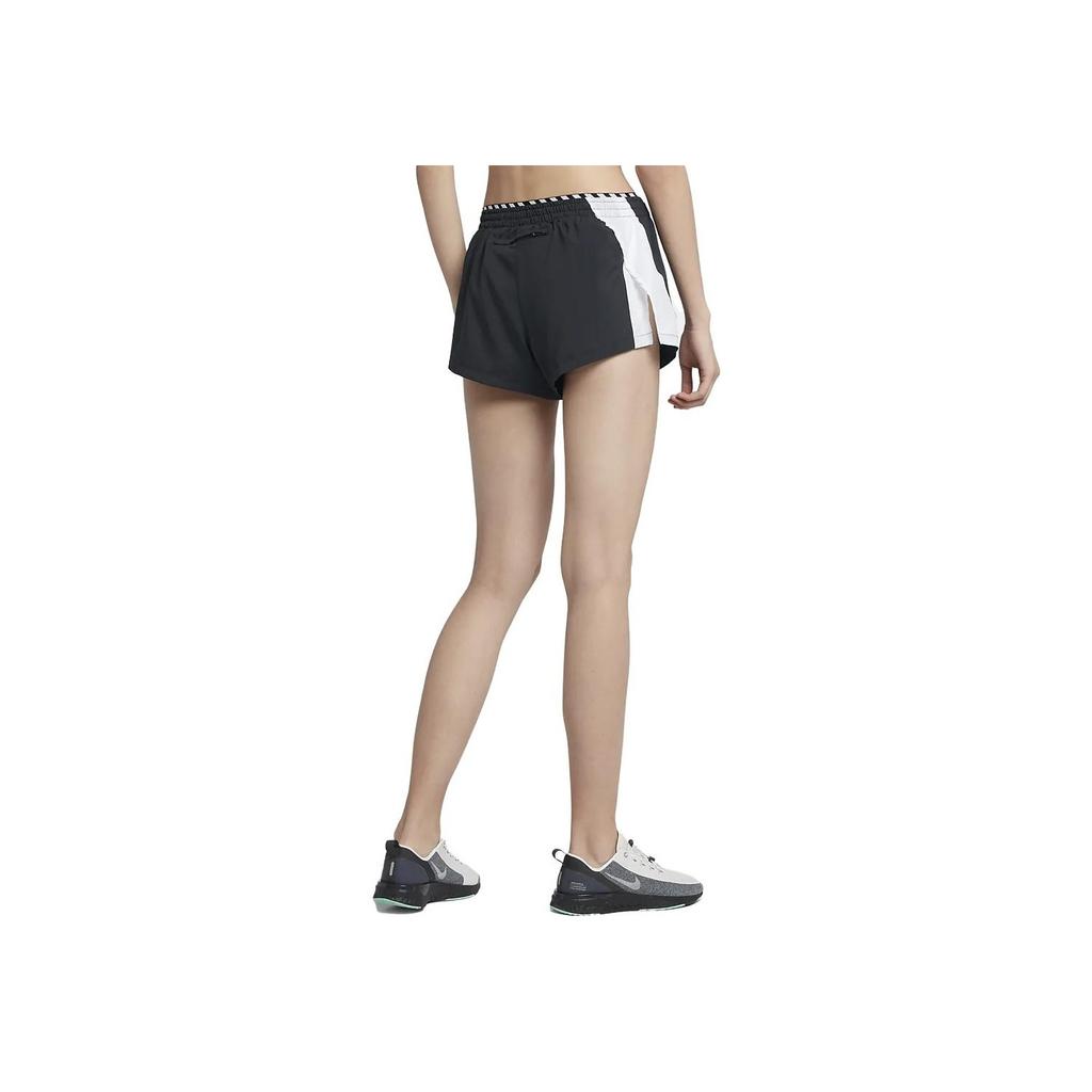 Nike Pantaloncini da donna a blocchi di colore con orlo diviso e vita elasticizzata Neri AT7965-010