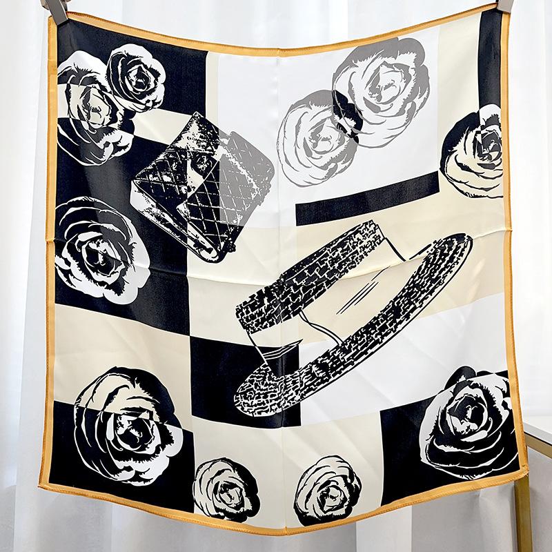 Simple and Elegant Temperament Mulberry Silk Silk Scarf Square Scarf Daily Travel with Exquisite Printed Satin Silk Scarf Square Scarf