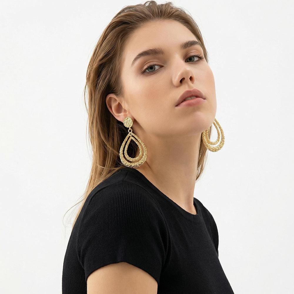 European & American Light Luxury Water Drop Earrings: Chic & Trendy Stud Earrings for Women