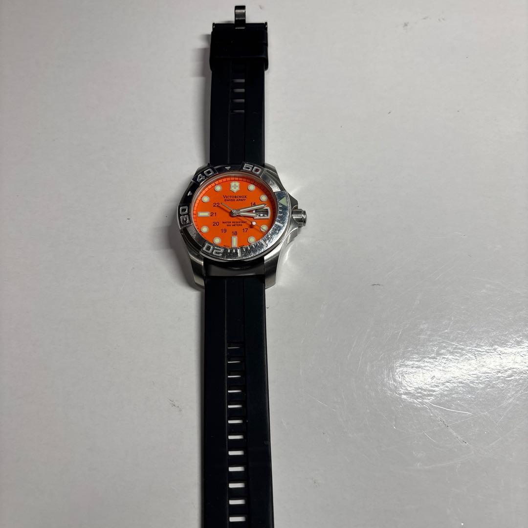 Used Victorinox Diver Watch 500M Water Resistant Quartz Watch