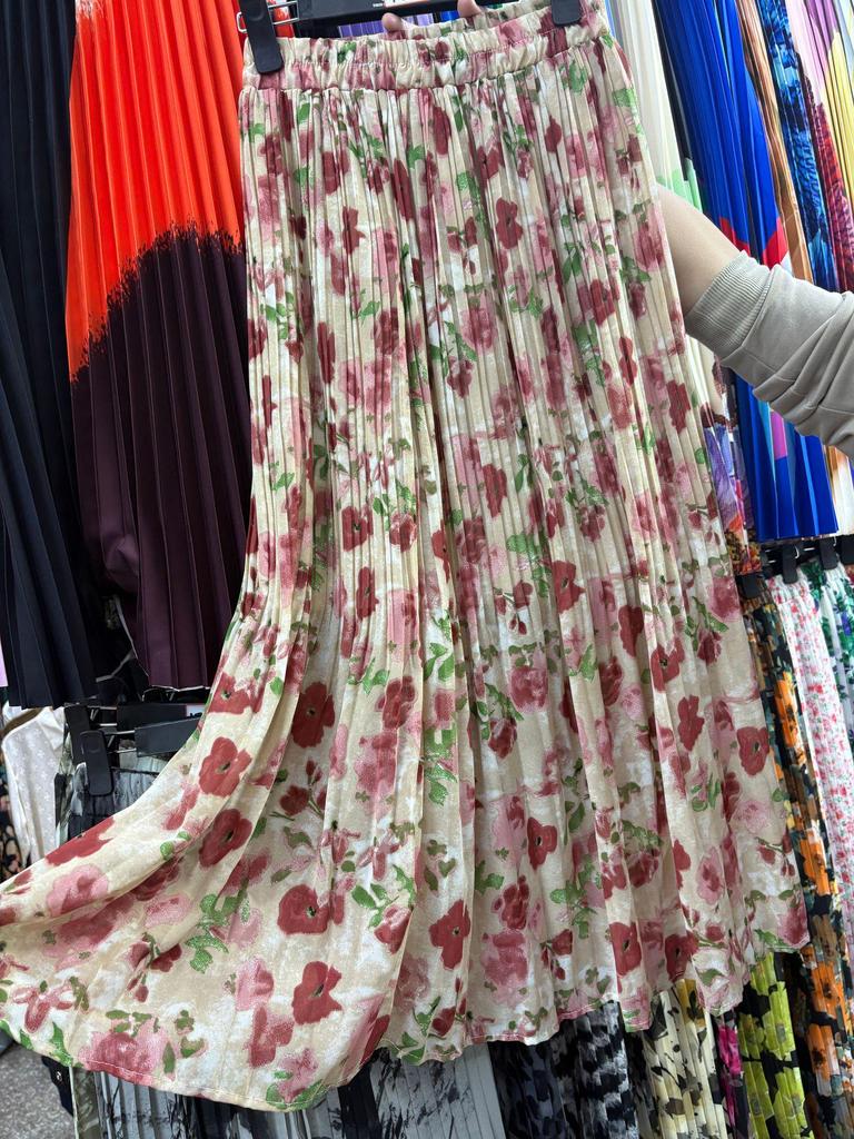 European & American Pleated Print Midi Skirt, Soft Chiffon Fabric, High Waist, Versatile Style