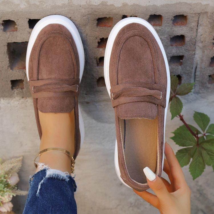 Loafers Single Shoes Women's Spring and Autumn 2025 New Foreign Trade Large Size Shallow Mouth One Pedal Lazy Flat Bottom Doudou Single Shoes