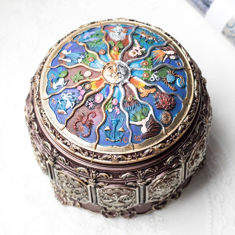 Luminous Rotating DIY Constellation Music Box: Creative Retro Gift for Girls - Perfect for Christmas or Birthdays
