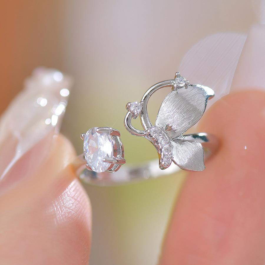 

Кольцо овальной формы с лепестками, матовое, zir*****pen, нишевая роскошь, простое кольцо на указательный палец, универсальный темперамент, ювелирное изделие высокого класса