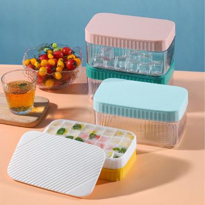 Silicone Ice Cube Tray with Storage Box And Ice Shovel 32 Grids Ice Mold for Freezer Leak-Proof Stackable Ice Maker for Home Party
