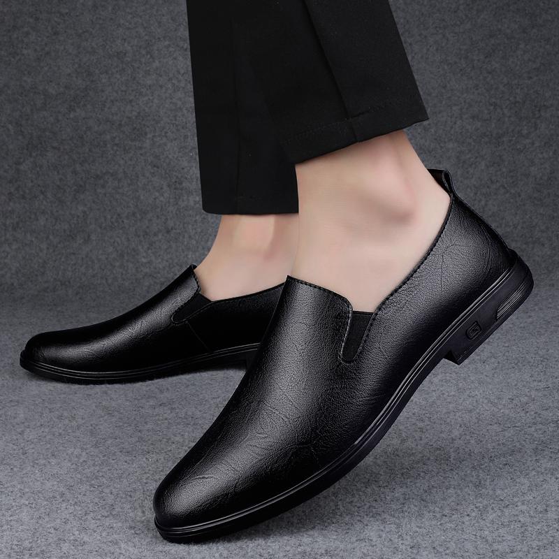 Men High Quality Leather Loafers Men Slip on Casual Shoes Moccasins Men's Flats Fashion Men Shoes Male Driving Shoes Size 36-46