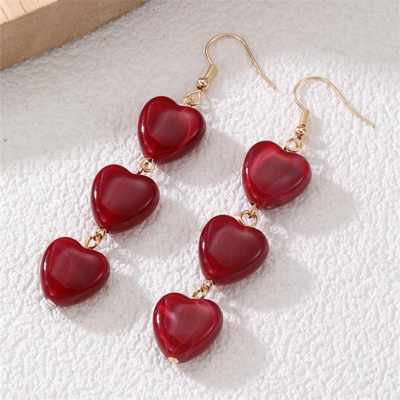 Fashion Colorful Resin Heart-Shaped Beaded Pendant Earrings for Women Simple Love String Long Tassel Earrings Design Zircon красный