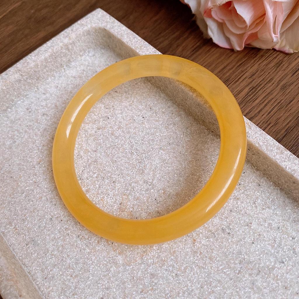 Elegant Geometric Resin Marbled Bangle - Chinese Style, Versatile Commuting Bracelet, Light Luxury Jewelry.