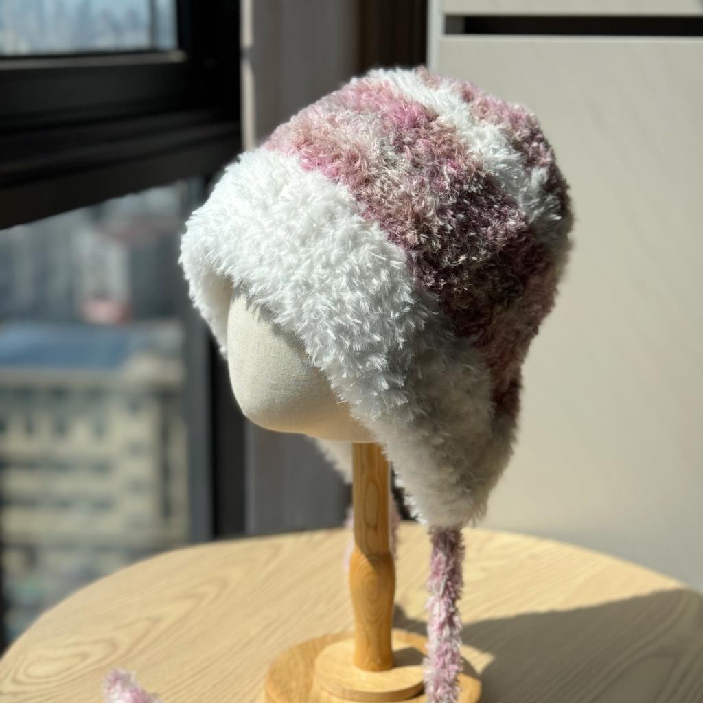 New Plush Hat for Women in Autumn and Winter Warm Ear Protection Lei Feng Hat Small Face Cold Protection Thickened Knitted Hat Woolen Hat