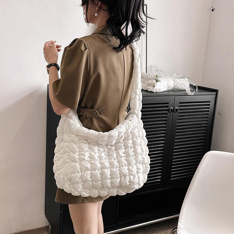 Borse a Spalla in Cotone Piumino per Donna Moda Borse a Mano in Cotone Spaziale Pieghettate a Bolle da Donna Grande Capacità Borsa a Tracolla Totes
