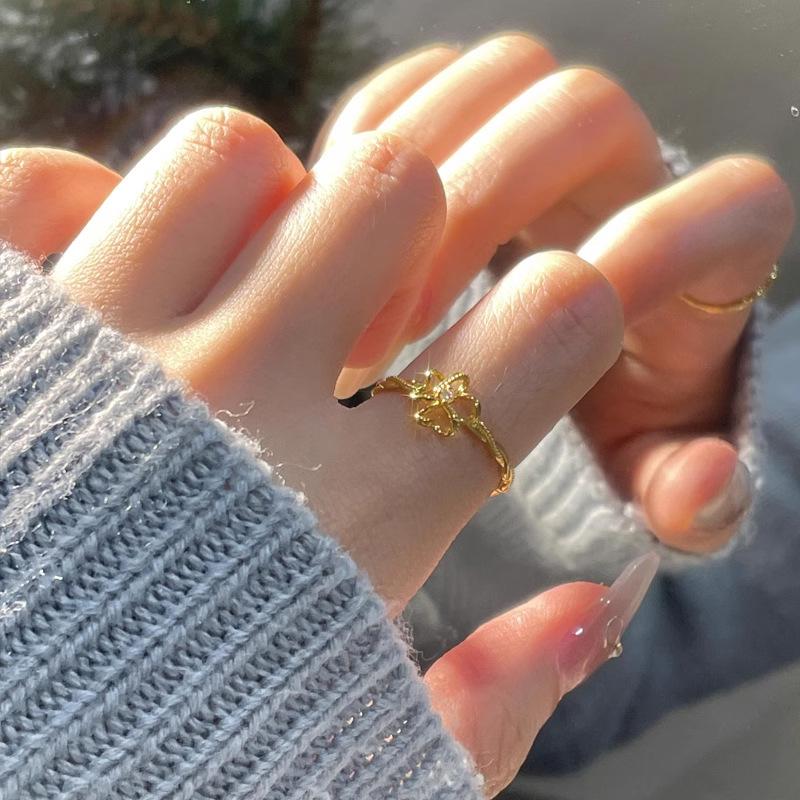 Shiny New In Fashion Hollow Out Flower Rings for Women Simple Light Luxury Classics Small Ring Adjustable Party Jewelry Gifts