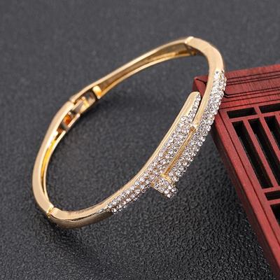 Women's Zircon Rhinestone Bracelet High Quality Classic Geometric Nail Design Can Open Fashion