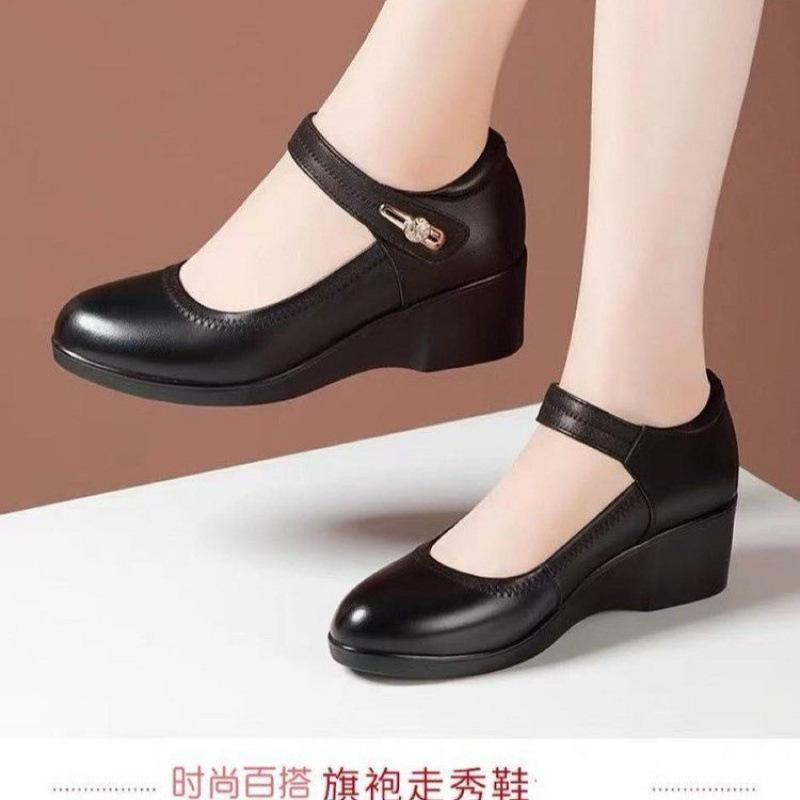 Soft leather cheongsam model catwalk shoes women's middle-aged and elderly non-slip mother shoes round head white wedge heel soft sole single shoes