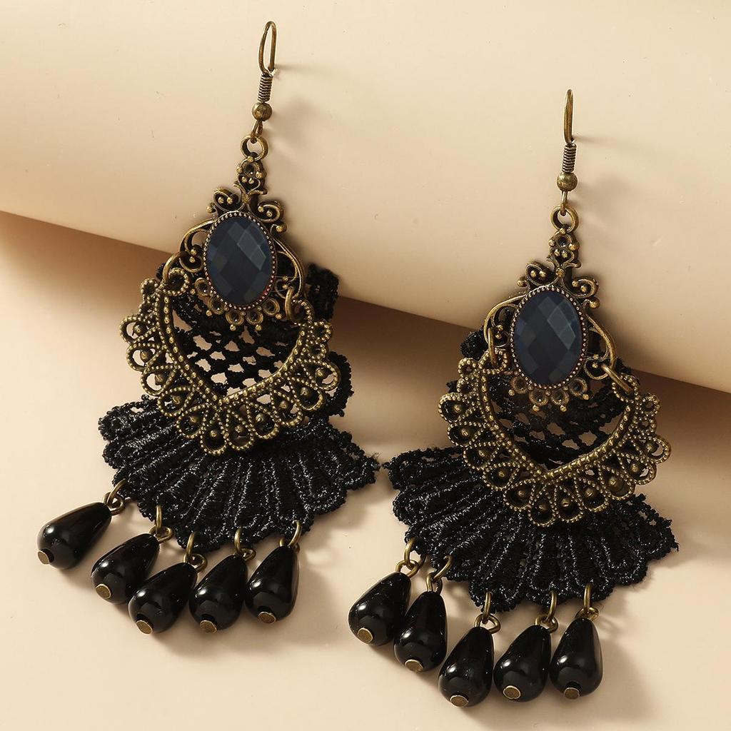 Elegant European & American Antique Black Tassel Lace Stud Earrings