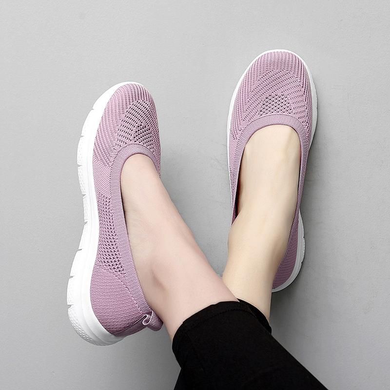 Women’s Moccasins Loafers Casual Green Slip on Walking Shoes Summer Black Lightweight Socks Shoes for Mother Large Size