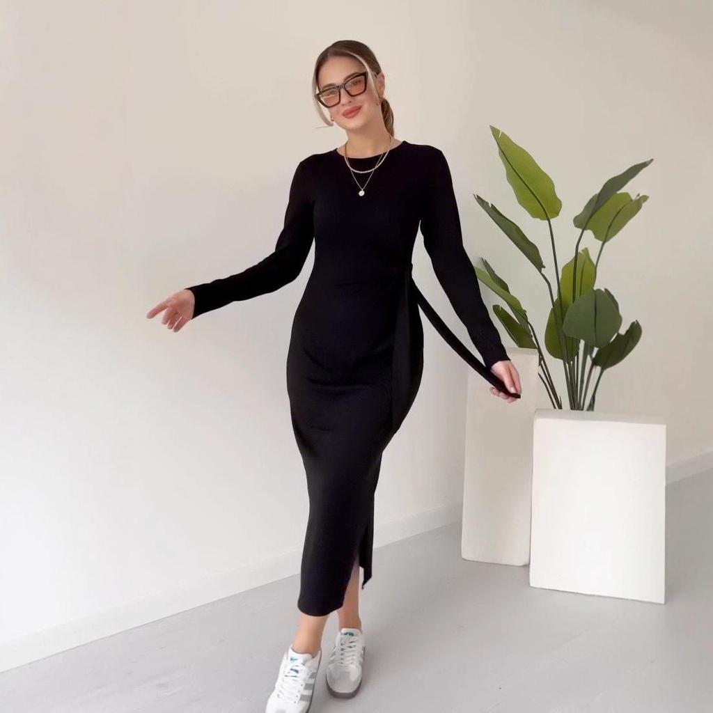 Letní 2025 Evropské a Americké Dámské Pletené Šaty s Kulatým Výstřihem a Dlouhým Rukávem, Úzkého Střihu