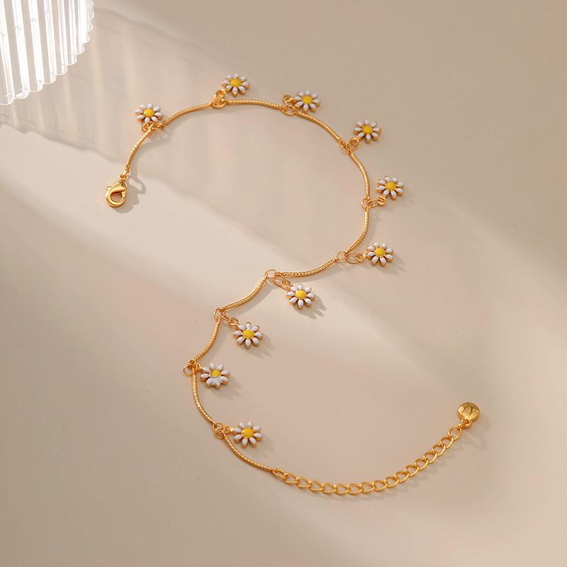 Vintage Handmade Daisy Pendant Drip Oil Exquisite Anklet For Women