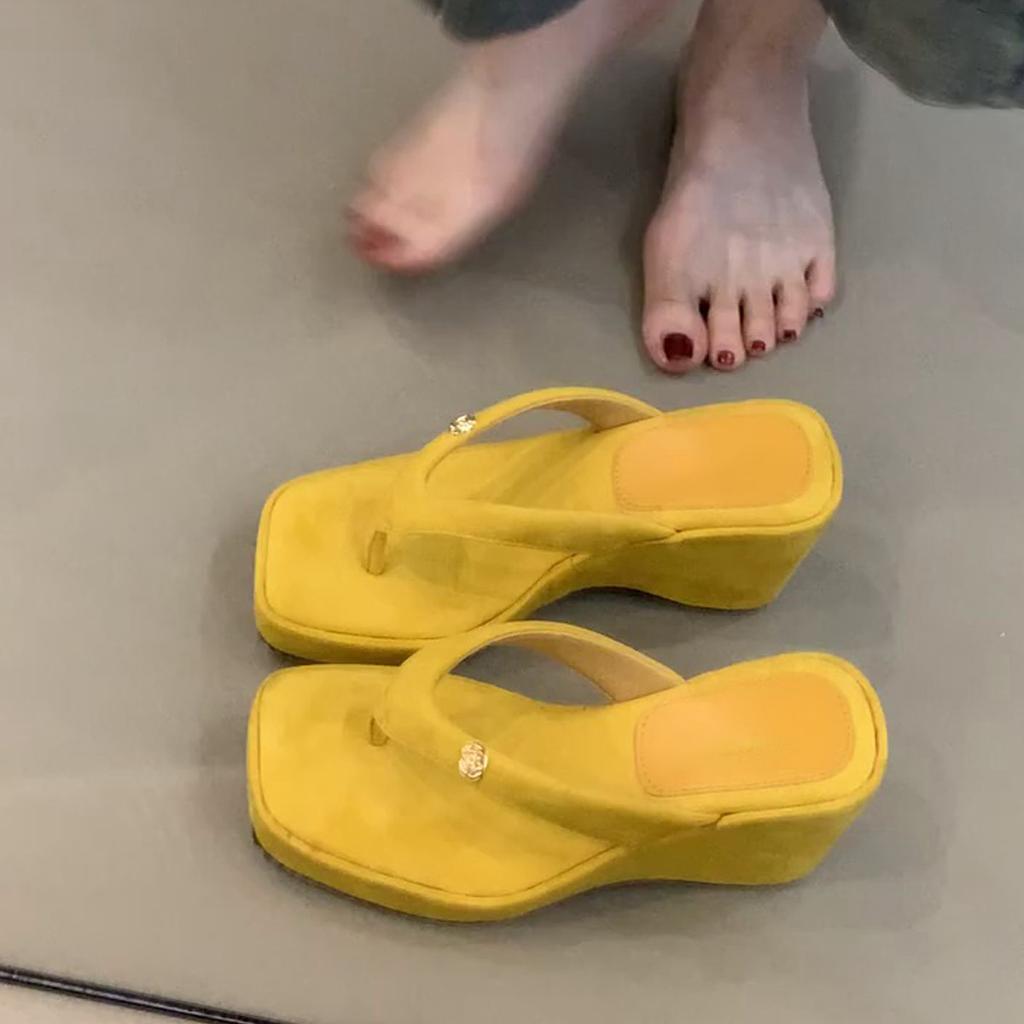 Soft Leather Version~ Thick Bottom Heightening Flip-flops Women Wear Small Fragrant Wind Toe High Heel Cool Slippers Casual Beach Slippers