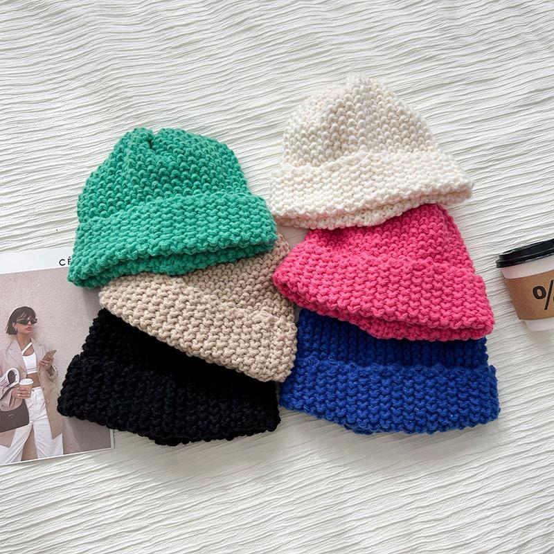 Coarse knitted pineapple pattern wool hat, plain and versatile in autumn and winter, big head and small face, warm ear protection wool hat