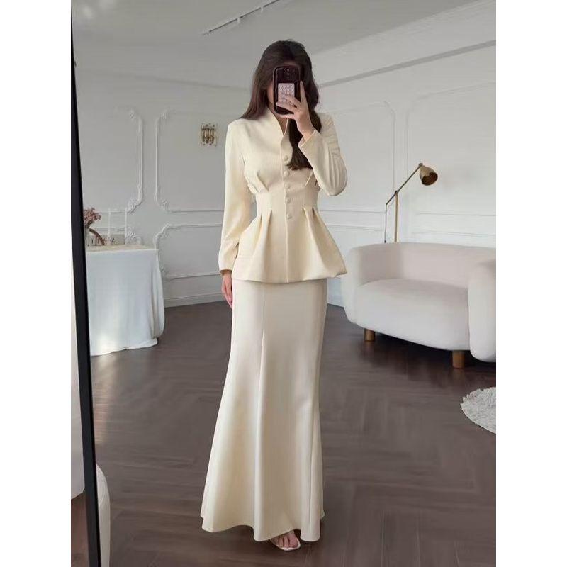 

Модный ветер Элегантность Мягкий Однотонный Топ с длинными рукавами и Юбка Элегантный Костюм-двойка Комплект из топа и юбки Ivory White L