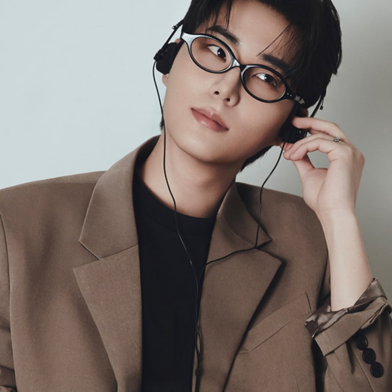 

RECLOW COVY GLASS BLACK FREE