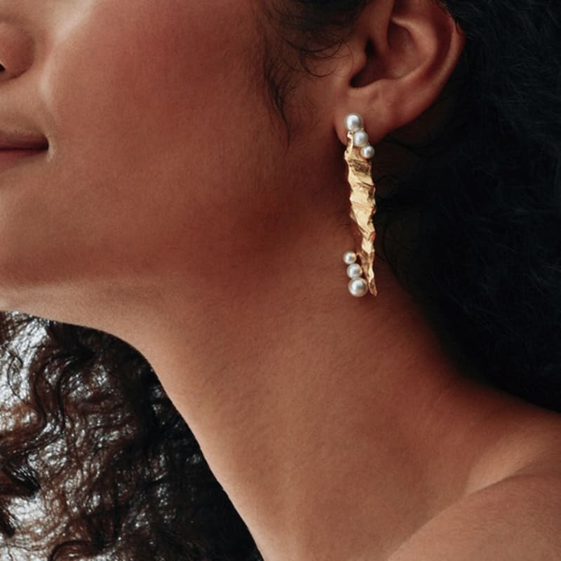 

eyh.arte Ribbon in the sky Collection .26 gold