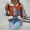 Camiseta Feminina com Estampa Geométrica Decote V Mangas 3/4 Sino Caimento Solto Casual Blusa Color Block