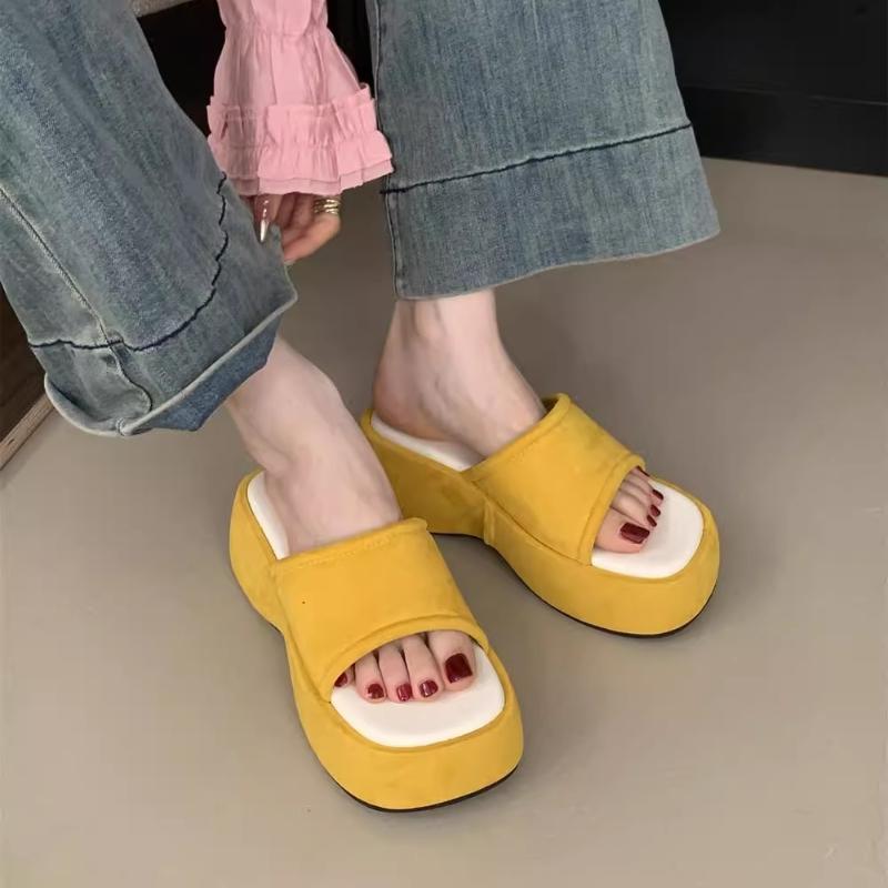 

Female Shoes Womens Slippers Outdoor Slides Platform 2025 Summer Scandals Shoes Woman s Slippers Platform Slides 35 жовтий