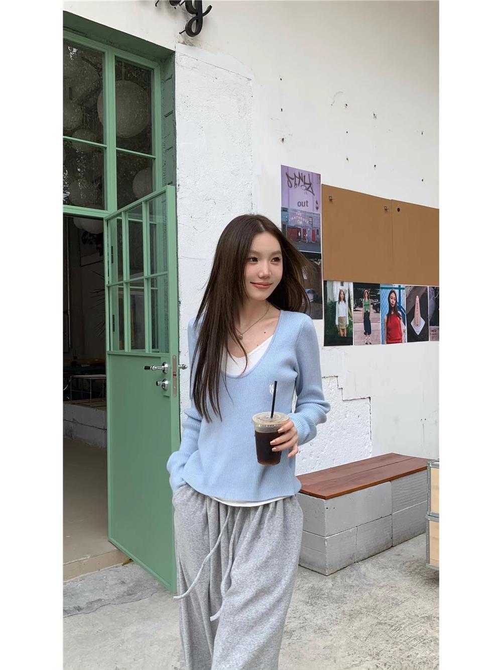 

Женский весенний утягивающий свитер из бархатной вязки, 250 г, маленький размер, с длинными рукавами, из двух частей Medium синий