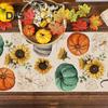 Thanksgiving Party Table Runner Pumpkin Sunflower Print Stain-Proof Reusable Table Protection Decoration Hotel Prom Banquet Table Runner