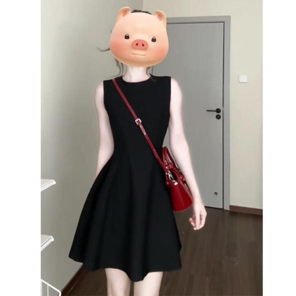 2026 New Sexy Spaghetti Strap Summer Dress - Women's Slimming A-line Short Skirt Hepburn Style