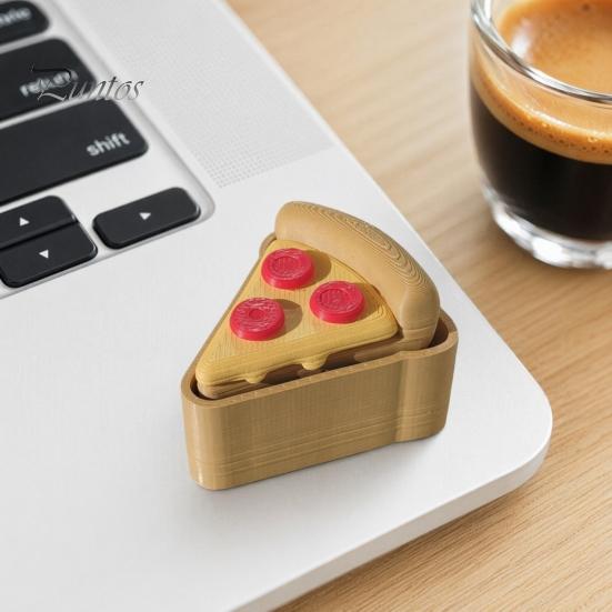 3D Print Pizza Hanging Decor Printed Keychain, Clicker Fidget Toy, Creative Decompression Fun Keyring Simulated Food Sensory Key Pendant for