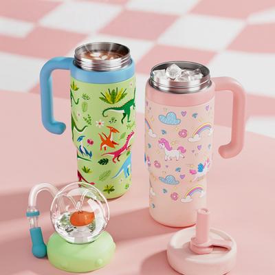 Yousheng Velrybí fontána Tumbler 710ml Nerezový hrnek na pití se zábavným fontánovým efektem Nepropustný Kelímek se slámkou proti rozlití pro děti Dospělé