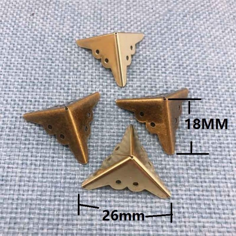 20Pcs Iron Box Corner Yellow Decorative Pack Corner Four Sides Protection Mini Corner 18mm