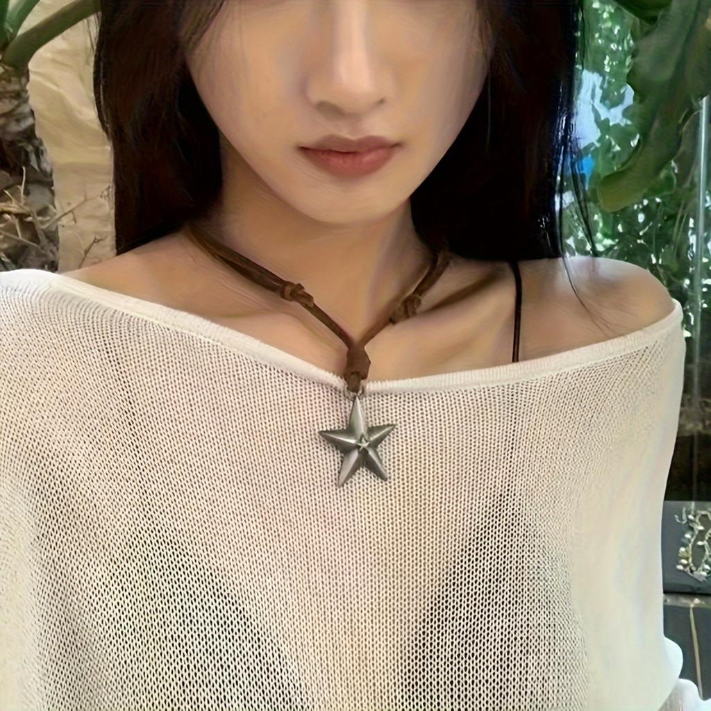 Rustic PU Leather Cord Punk Star Pendant Necklace For Women Adjustable Drawstring Hip Hop Style Minimalist Long Jewelry Gift