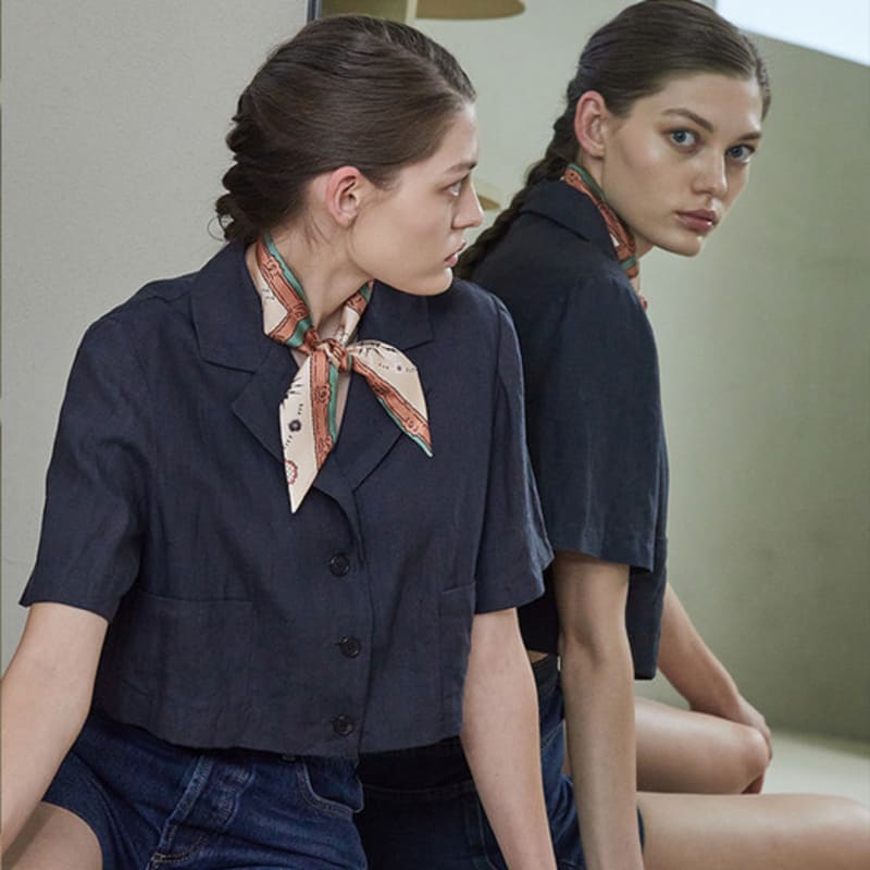 ANA MAISON Into the Frame Twilly Silk Scarf [PMT-1410]