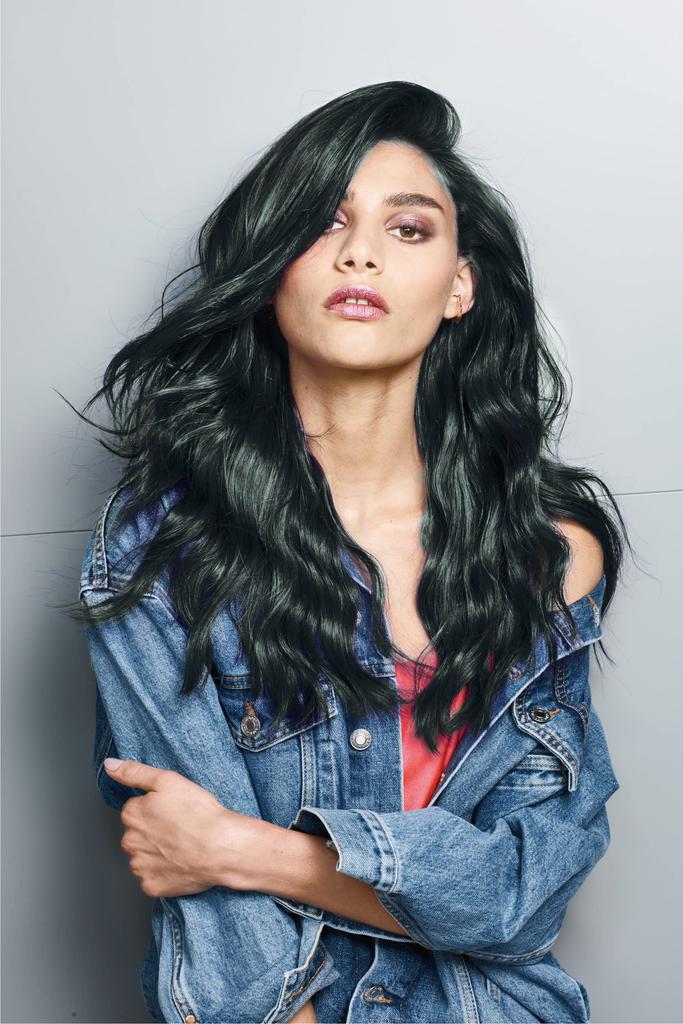 Bonding Metallics Hair Dusty Emerald 1 Count [got2b] Color, (Metallic Color/Bleach-On Color), (x 1) Quasi-drug