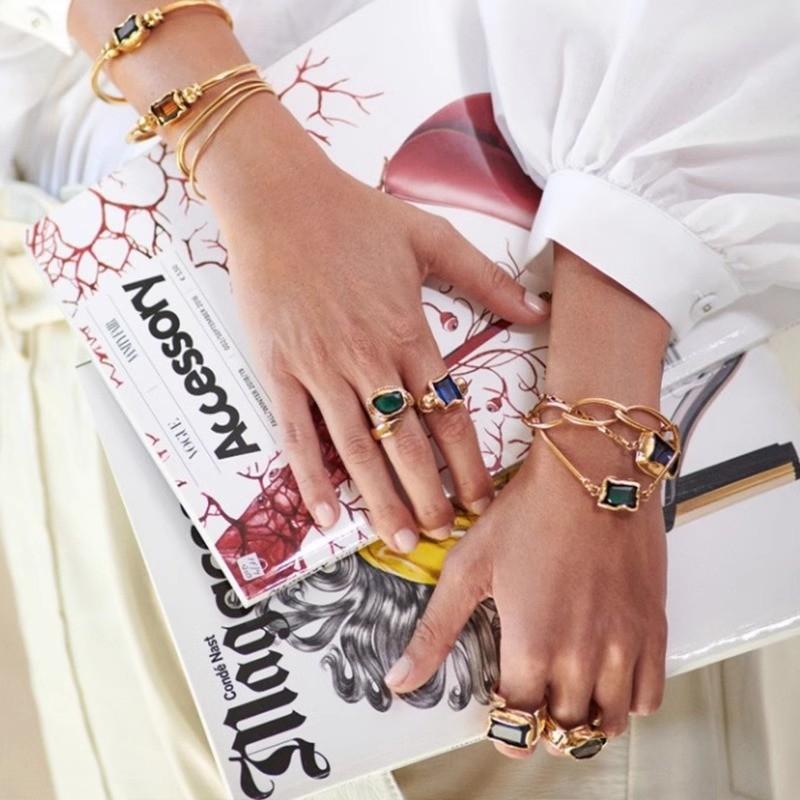 2024 New Stylish Italian Square Crystal And Brass Adjustable Ring For Women Fashionable Accessory