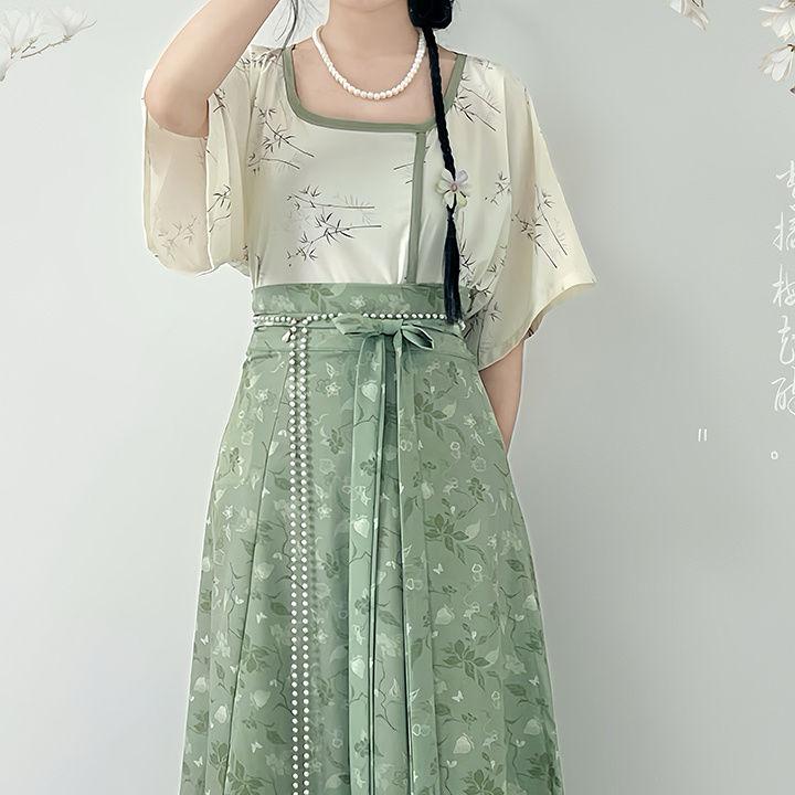 Chinese Song Dynasty Style Hanfu For Women, Printed Improved Crew Neck Shirt And One-piece Skirt Daily Suit