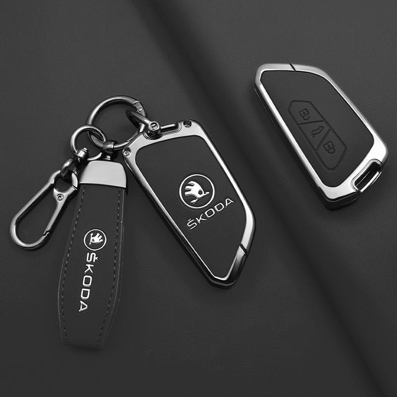 AEV1 For Skoda Octivia 2025 2026 Superb Fabia Octavia A7 Superb Rapid Karoq Accessory Zinc Alloy Car Remote Key Fob Case Cover Shell