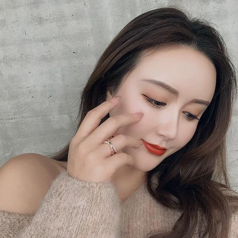 Adjustable Women's Cubic Zirconia Ring: Light Luxury Fashion, High-End Style, Trendy Index Finger Accessory