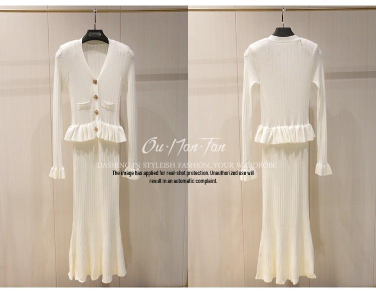 Elegant French-Style V-Neck Slim Fit Fishtail Knit Dress