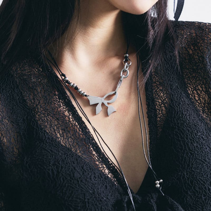 SENTIMENTS NO.413 RIBBON HOLE NECKLACE