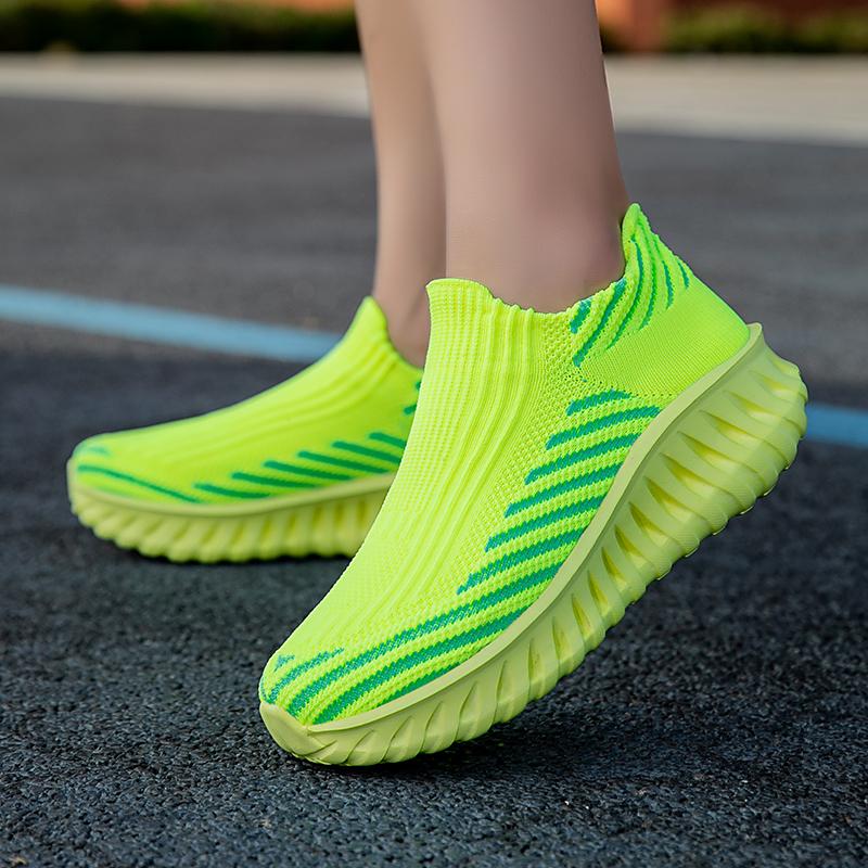 Green Platform Knit Sneakers Men Women Trainers Breathable Socks Men's Running Shoes Comfortable Slip-on Women's Sports Shoes