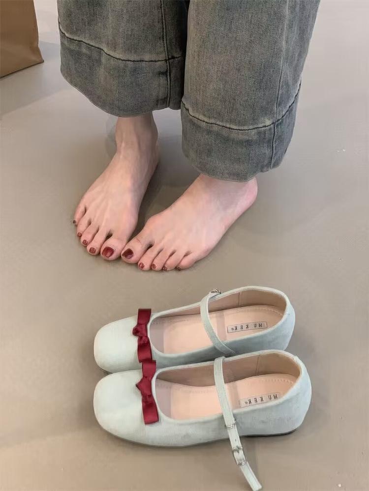 

Французские балетки с круглым носком и бантом для девочек, летние новые туфли на плоской подошве для девочек 2025 года, нежные вечерние туфли, одинарные туфли 39 мятный зеленый